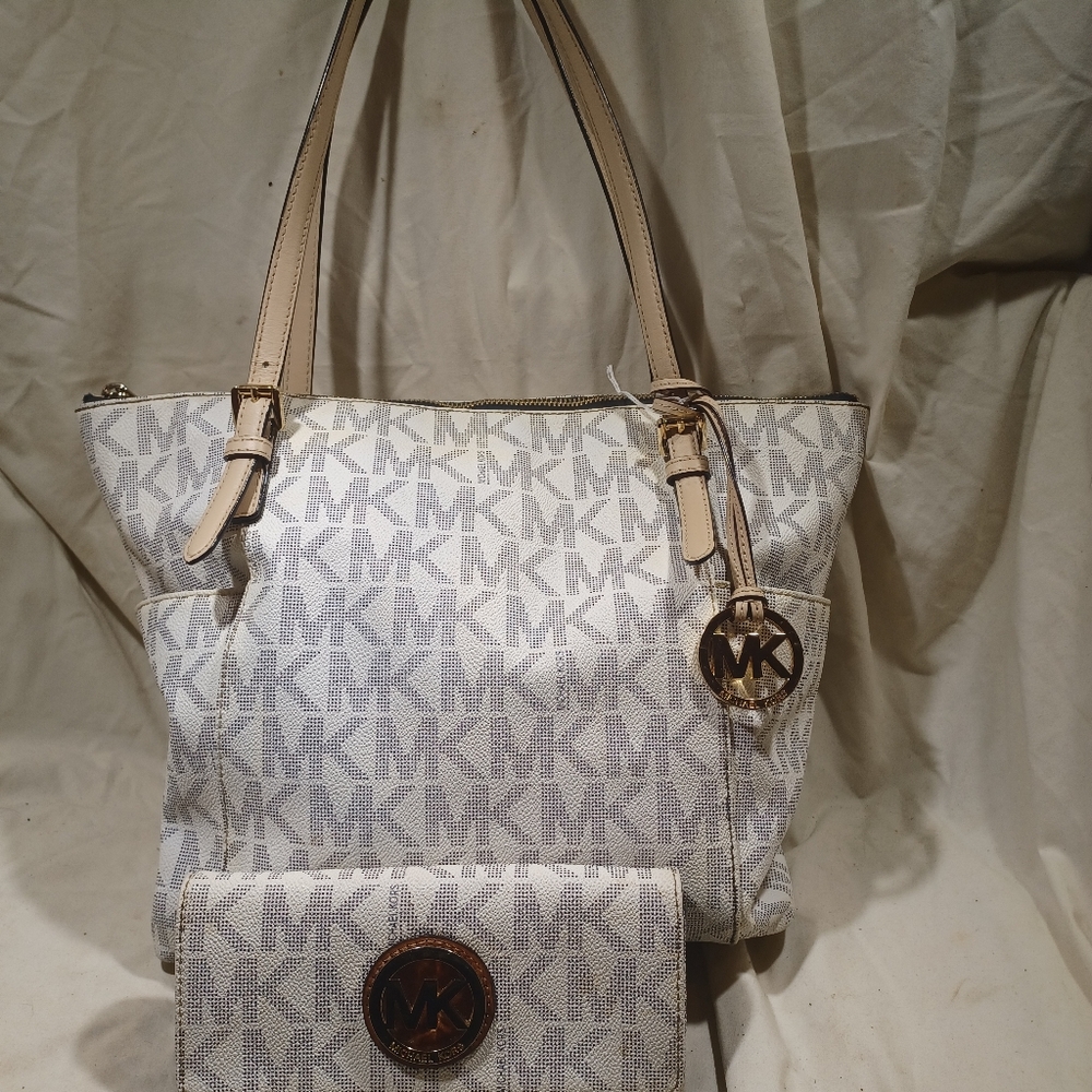 Michael kors set - Picture 1 of 13